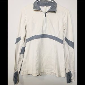 Lululemon Athletica Outrun The Elements 1/2 Zip